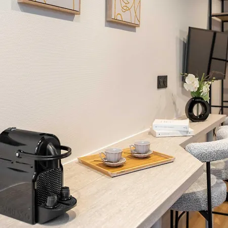 Stunning - Montparnasse