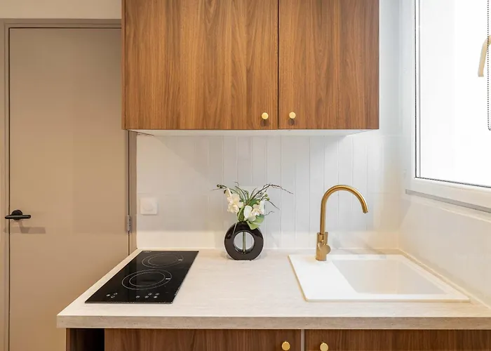 Stunning - Montparnasse Paris