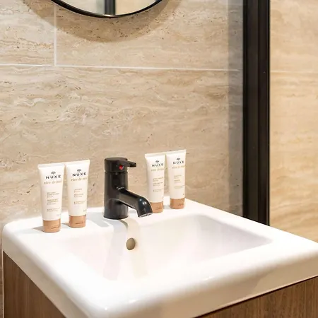 Stunning - Montparnasse * Parigi