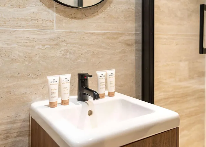 Stunning - Montparnasse * Parigi